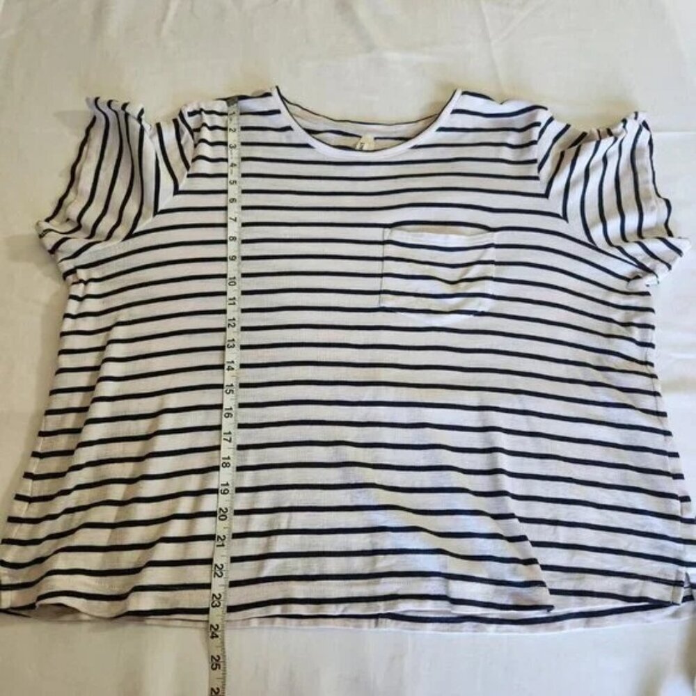 Pact Women's Size XL Black Striped Short Sleeve Organic Cotton Chest Pocket Boxy - Picture 12 of 14